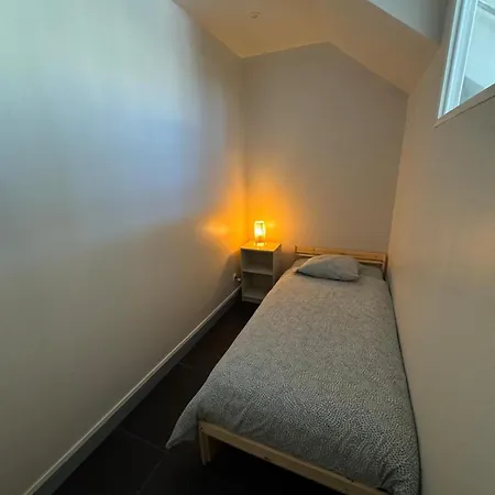 Lägenhet 20min & 10 Guests & Pool Option
