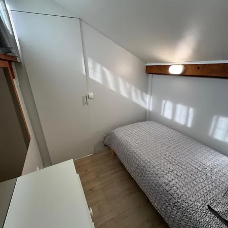 20min & 10 Guests & Pool Option Coubron